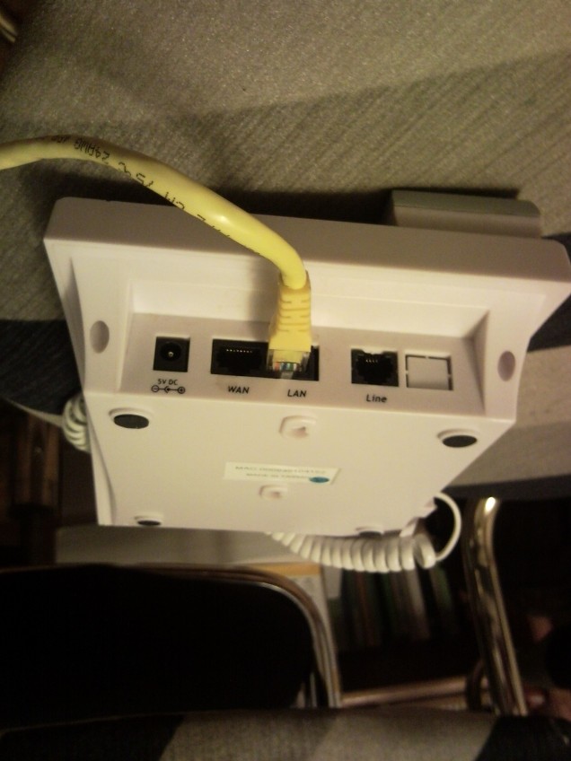 IPH E00 IP phone back view