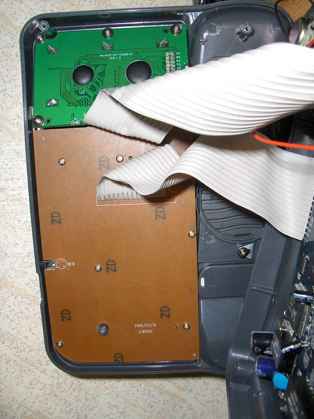 Inside of China Roby PB-35 IP phone.