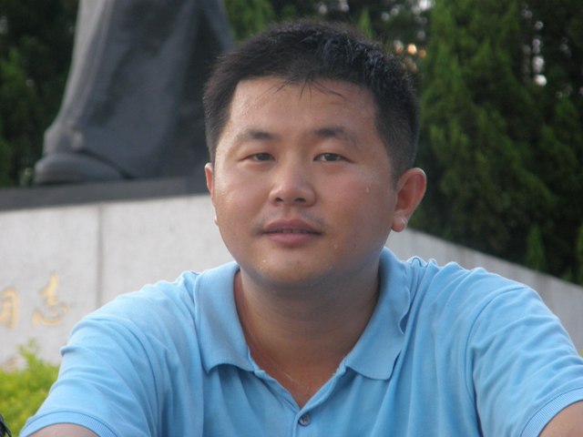 航天东风队深圳梅林水库和莲花山活动