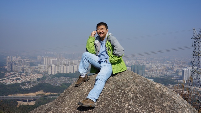 Sunshine on my shoulders in Mei Lin